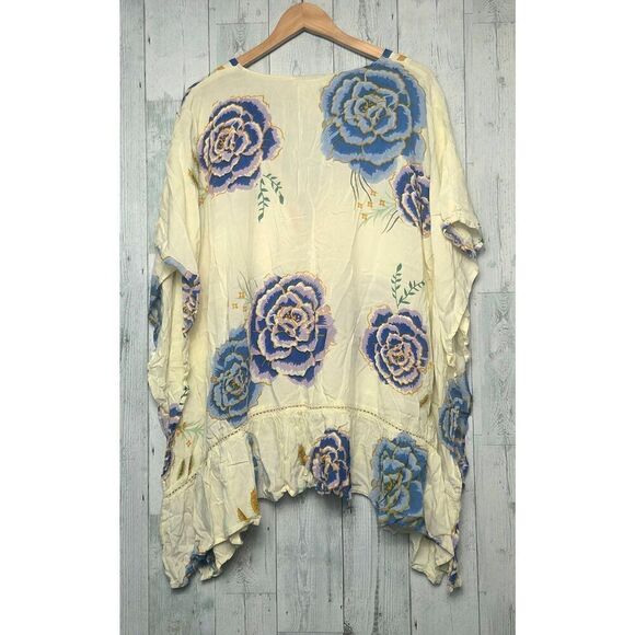 Z & L Europe Viscose Boho Bohemian Flowy Floral Festival Top O/S - Picture 3 of 9